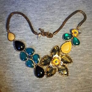 Flower necklace